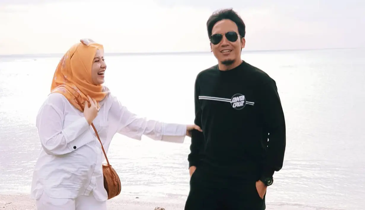 (Instagram/natasharizkynew)