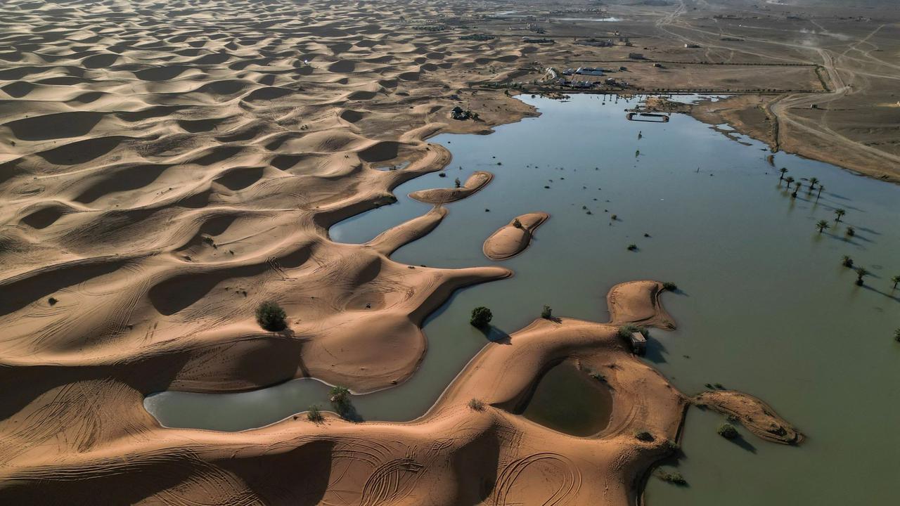 Penampakan Gurun Sahara Dilanda Banjir Langka