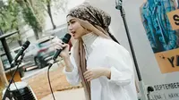 Maira Muthma Akui Gugup dan Salah Tingkah Saat Diajak Ngobrol Boyband Filipina SB19