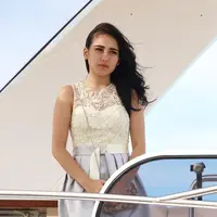 Penyanyi dangdut Ayu Ting Ting memiliki followers terbanyak di Tanah Air. Gerak-geriknya juga tak luput dari perhatian para warganet. Disamping memiliki banyak followers, ibu satu anak itu juga memiliki banyak haters. (instagram/ ayutingting92)