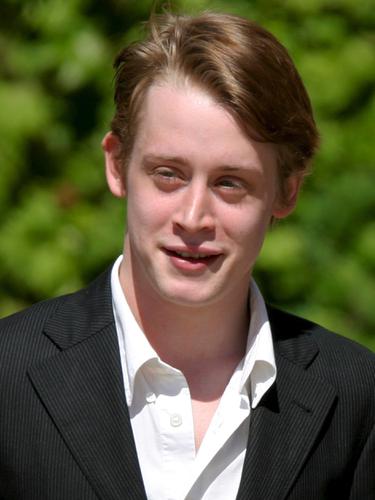 4 Fakta Unik Macaulay Culkin Pemain Home Alone Yang Kini Berusia 40 Tahun News Entertainment Fimela Com