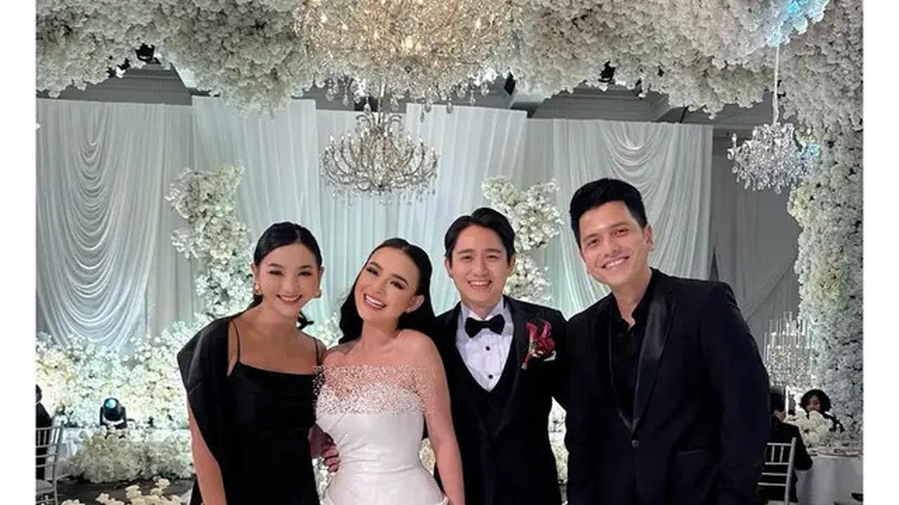 8 Potret Tamu Artis di Pernikahan Amanda Manopo dan Kenny Austin yang Digelar Privat