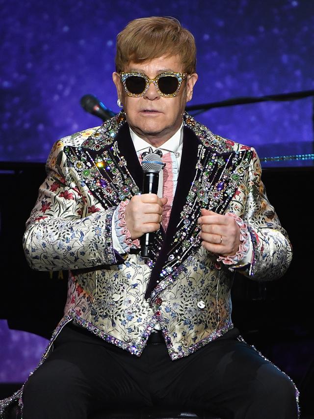 Legenda Pop Elton John Bakal Gelar Tur Perpisahan September 2018