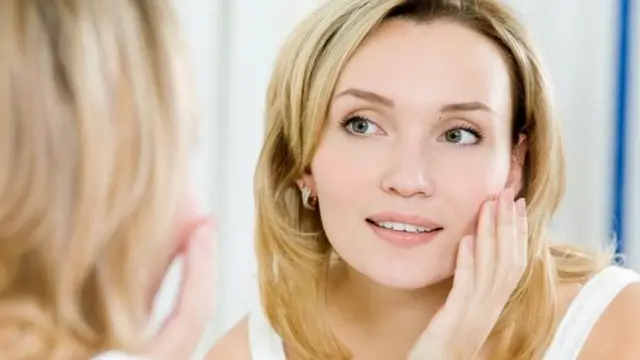 Samarkan Pori-Pori Wajah yang Membesar dengan Beragam Trik Makeup
