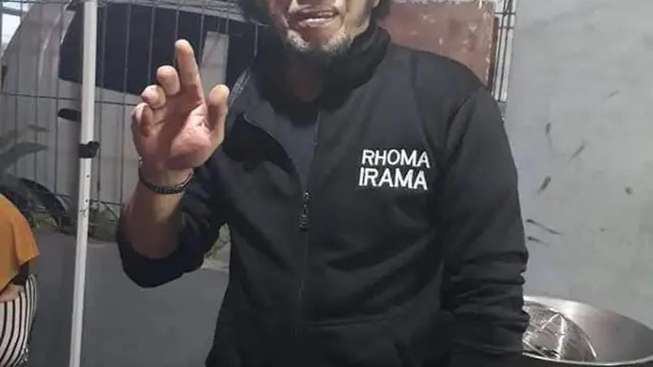7 Potret Kenangan Herry Irama Adik Rhoma Irama Meninggal Dunia, Sempat Kritis
