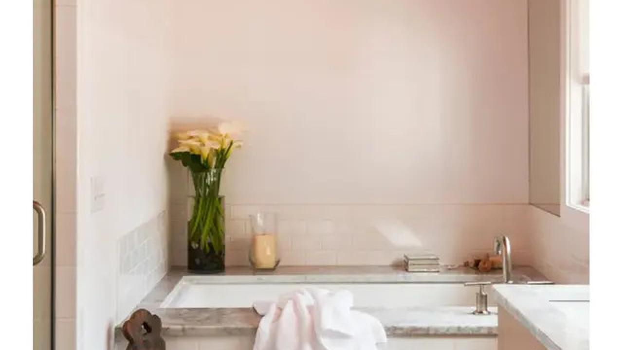 Hindari 5 Warna Ini Agar Kamar Mandi Tak Terlihat Kuno, Ini Saran Para Ahli