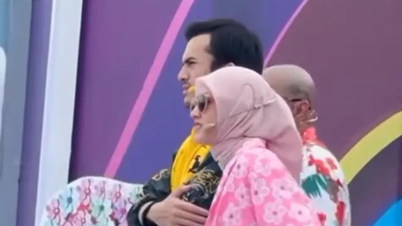 7 Potret Rizky Nazar dan Cut Syifa Kondangan Bareng, Diduga Go Publik