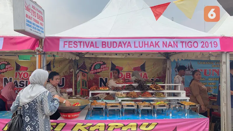 Berburu Nasi Kapau di Festival Budaya Luhak Nan Tigo 2019