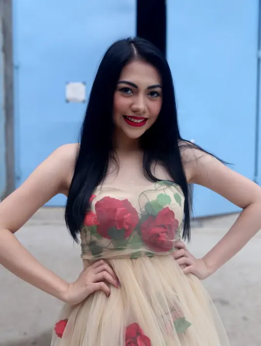 Kezia yakin jika jodoh maka Tuhan akan memberikan jalan sendiri untuk mereka berdua. (Andy Masela/Bintang.com)