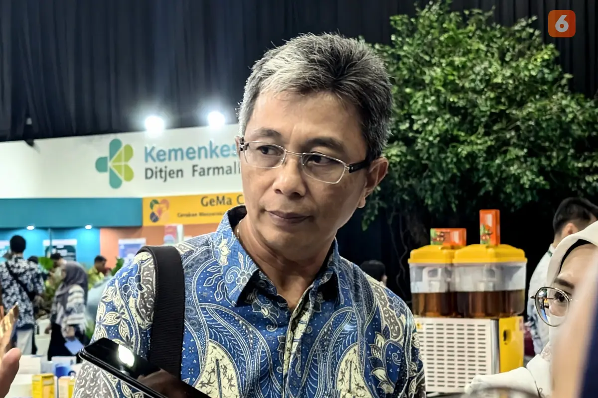 Prof. apt. I Ketut Adnyana, M.Si., Ph.D.