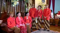 Prosesi Dulangan Kapungkasan atau Suapan Terakhir pernikahan Kahiyang Ayu - Bobby Nasution. (dok.Liputan6.com)