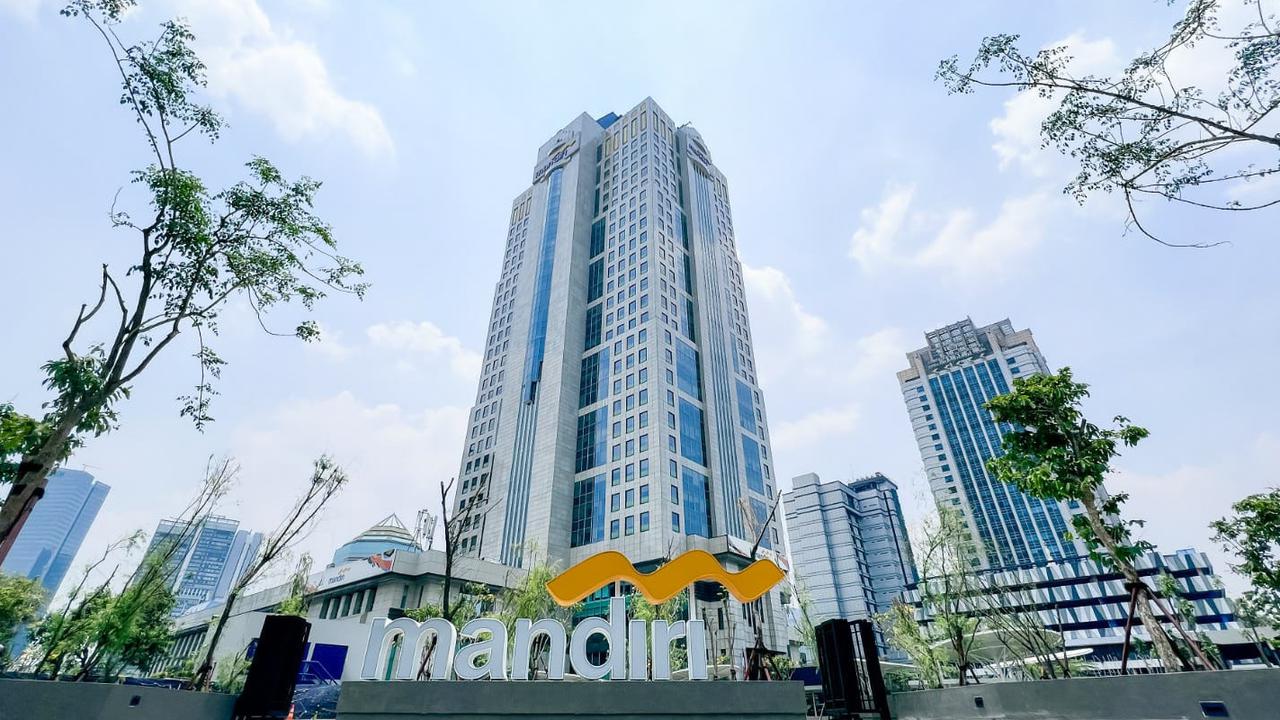Naik Tipis 1,3 Persen, Bank Mandiri Raup Untung Rp55,8 Triliun Sepanjang 2024