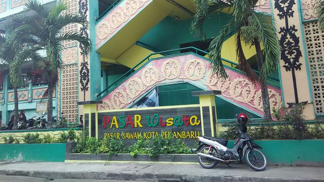 Berburu Oleh Oleh Dan Barang Impor Di Pasar Wisata Pekanbaru Lifestyle Liputan6 Com