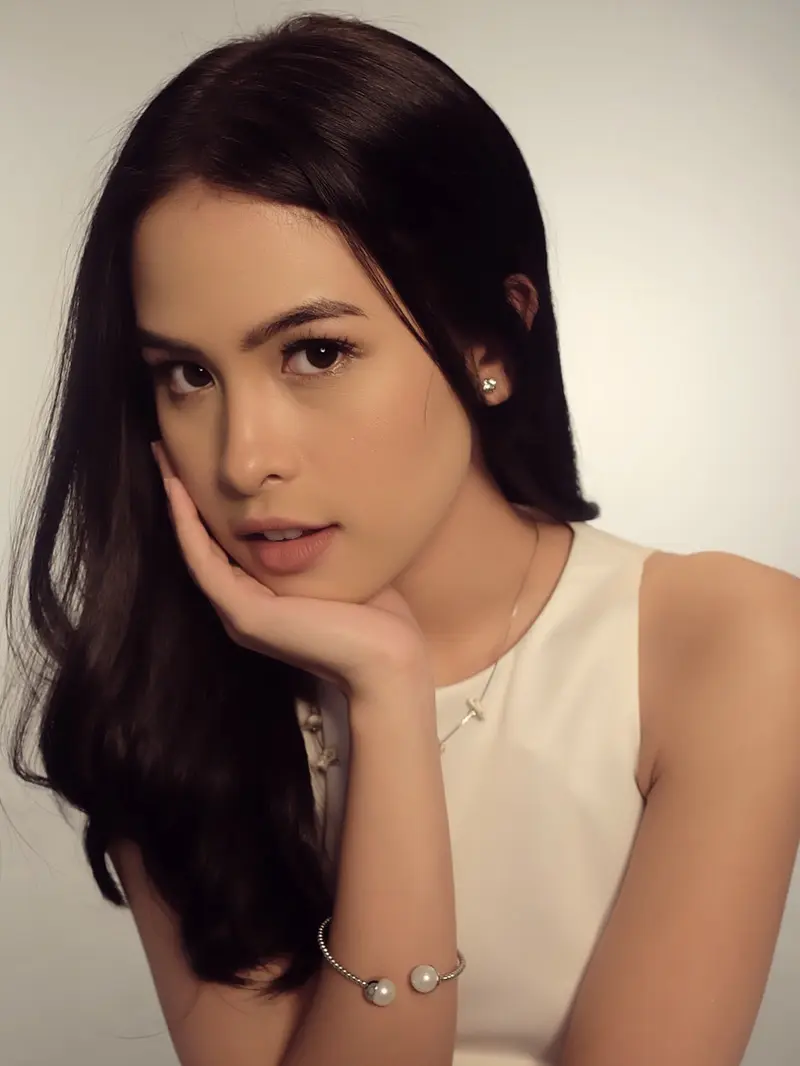 [Fimela] Maudy Ayunda