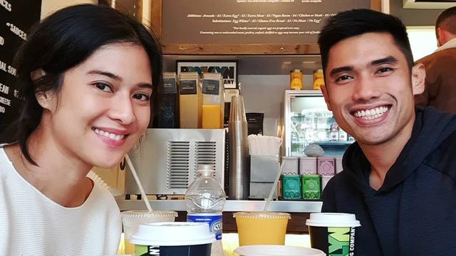 Dian Sastrowardoyo dan Maulana Indraguna Sutowo