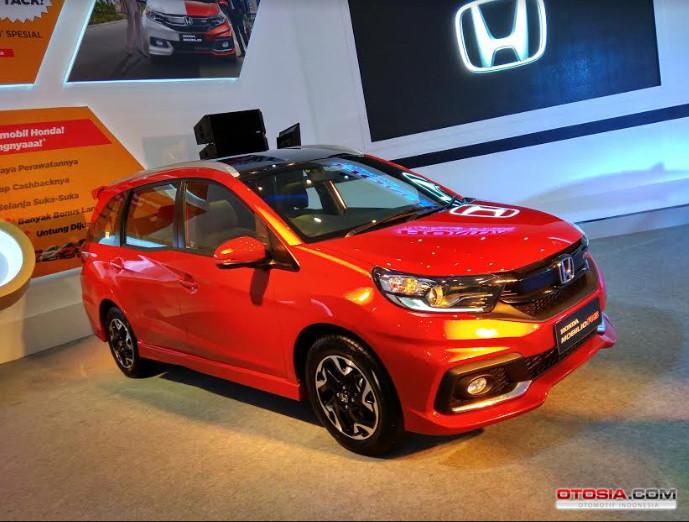 Honda Mobilio RS facelift