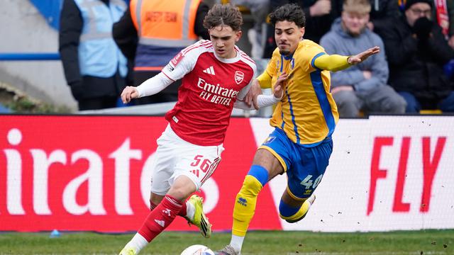 Mansfield vs Arsenal