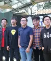 D'Masiv di kawasan SCBD, Jakarta Selatan, Selasa (3/3/2020). (Daniel Kampua/Fimela.com)