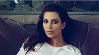 Kim Kardashian dikabarkan tak setia dan senang berselingkuh dari pasangannya. Seperti apa ceritanya?