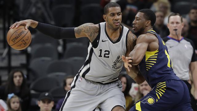 Bintang Spurs LaMarcus Aldridge tak berkutik saat melawan Pacers