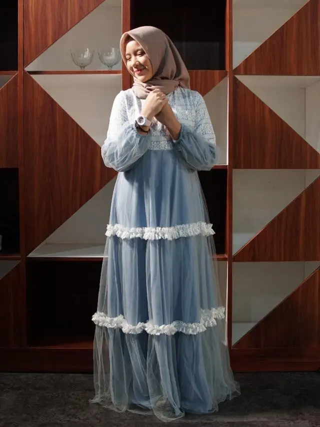Tiara Andini Pakai Hijab
