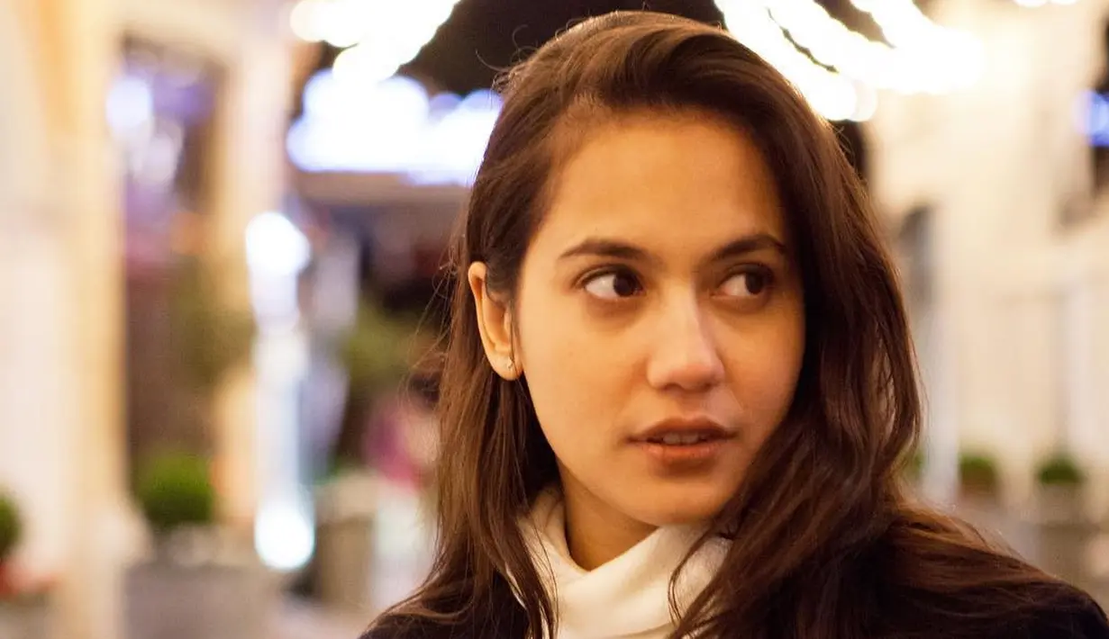 Pevita Pearce akan hadir dalam film horor berjudul Sebelum Iblis Menjemput. (instagram/pevpearce)