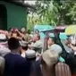 Korban tewas karena tertembak di kepala hingga jenazah pelaku teror yang diterima warga kampungnya.