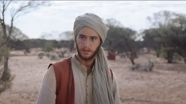 Hanif (Ahmed Malek) di The Furnace.