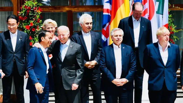 FOTO: Presiden Jokowi Hadiri KTT G7