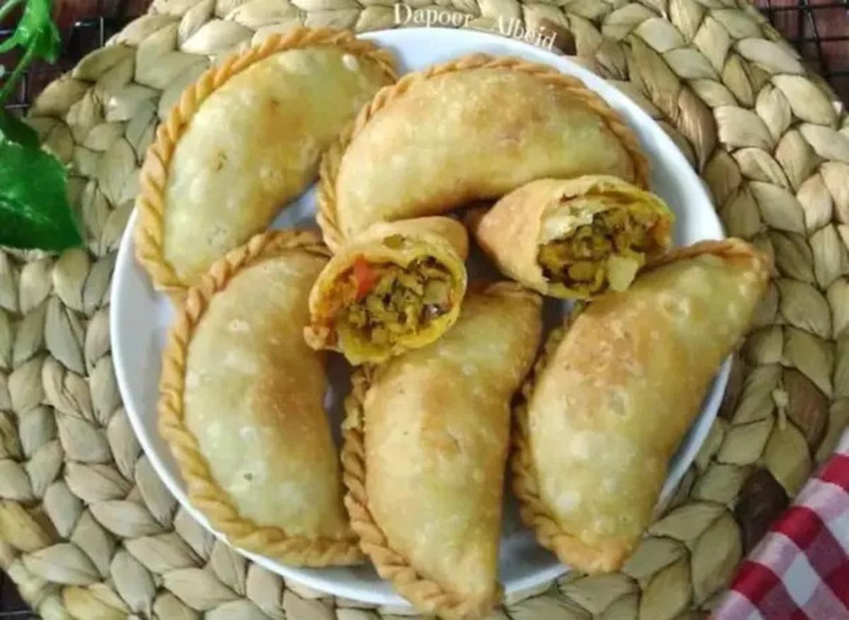 3 Resep Kreas Pastel Aneka Isi dari Abon sampai Tuna Buat Teman Kudapan