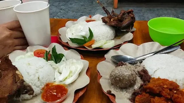 Kuliner Lesehan Malioboro / Maps Alok Singh