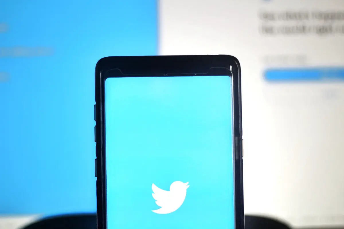 Twitter akan segera menambahkan opsi agar penggunanya bisa membuat room obrolan mereka sendiri. Seperti apa keseruannya?