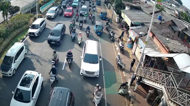 Hari Pertama Masuk Sekolah, Lalu Lintas Jakarta Padat
