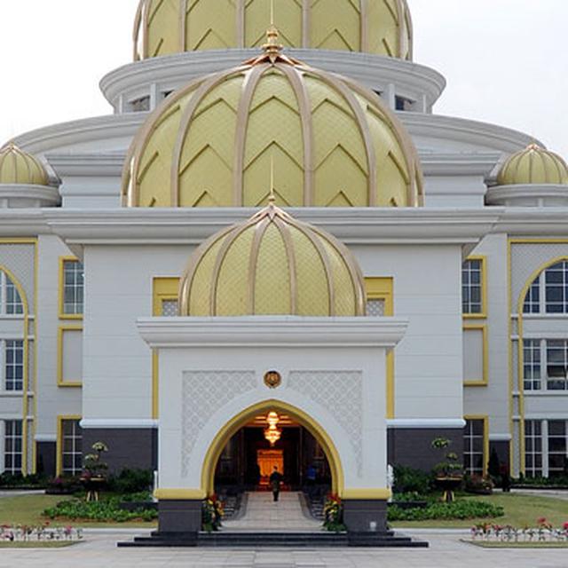 10 Ninja Serbu Istana Malaysia Serukan Datangnya Imam Mahdi Global Liputan6 Com
