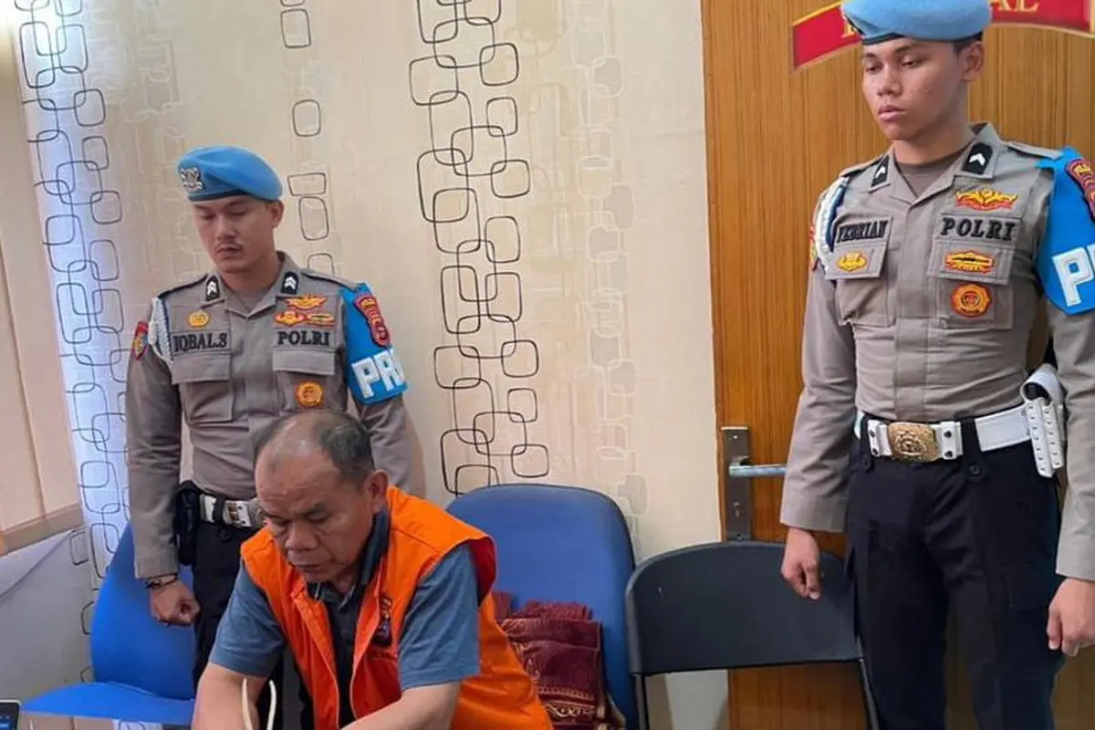 Polisi Tembak Polisi