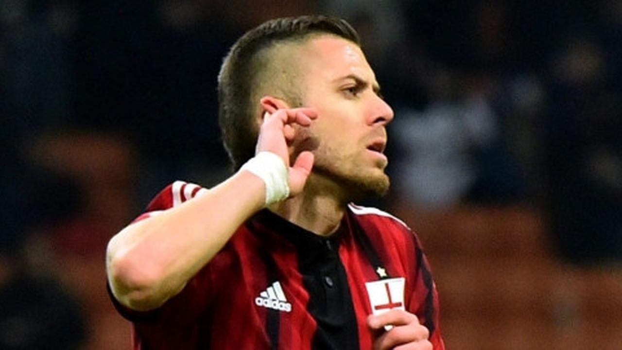 Menez bantah akan segera gabung Liverpool