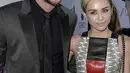 Liam Hemsworth pun mengaku bahwa kedua orangtua Miley Cyrus menginginkan cucu. Meskipun Liam enggan buru-buru untuk memiliki momongan bersama Miley Cyrus. (AFP/Bintang.com)