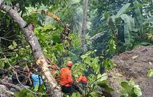 Satu Korban Longsor Batu Besar di Klungkung Dievakuasi, Kondisinya Tertimbun Dekat Pohon