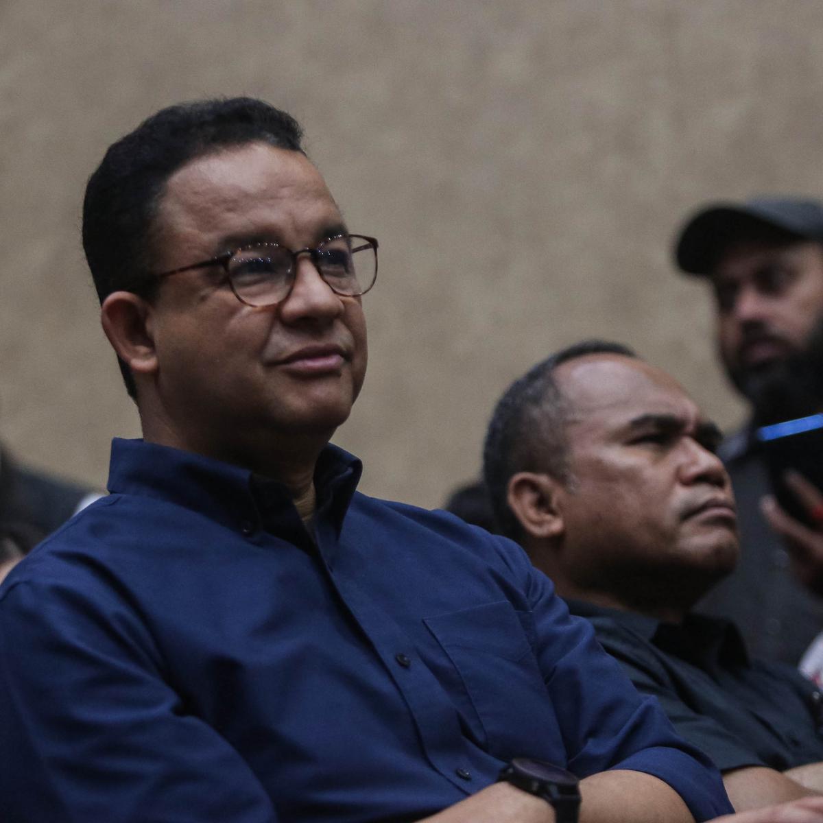 Anies Baswedan hadiri sidang perdana Tom Lembong