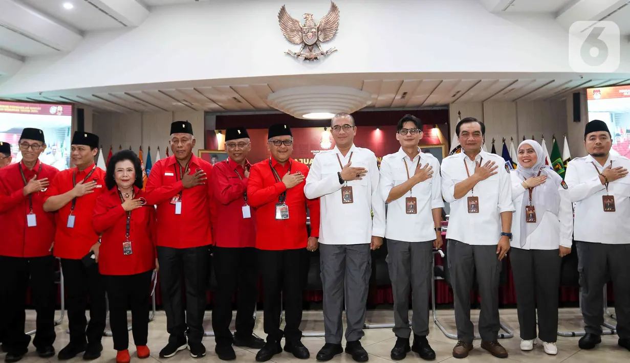 Setelah PDIP pukul 10.00 WIB, NasDem dijadwalkan akan menyusul pukul 11.00 WIB. (Liputan6.com/Herman Zakharia)