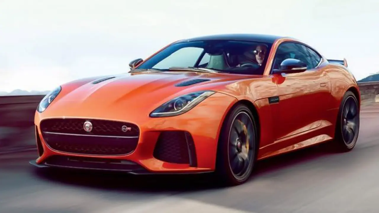 Versi Terbuas Jaguar F-Type Sanggup Digeber Hingga 312 Km/Jam