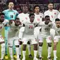 Timnas Kanada berfoto sebelum dimulainya laga matchday pertama Grup F Piala Dunia 2022 menghadapi Timnas Belgia di Ahmad Bin Ali Stadium, Doha, Qatar, Kamis (24/11/2022) dini hari WIB. (AP/Natacha Pisarenko)