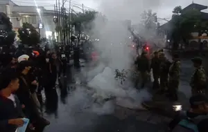 Mahasiswa Sukabumi Demo, Soroti Karhutla dan MBG