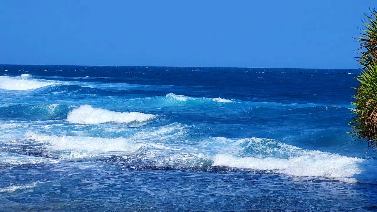 Pantai Mbuluk di Kabupaten Gunungkidul, Daerah Istimewa Yogyakarta