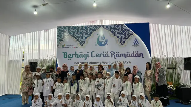 PAM JAYA menyelenggarakan kegiatan Corporate Social Responsibility (CSR) dengan berbagi terhadap sesama di bulan Ramadan