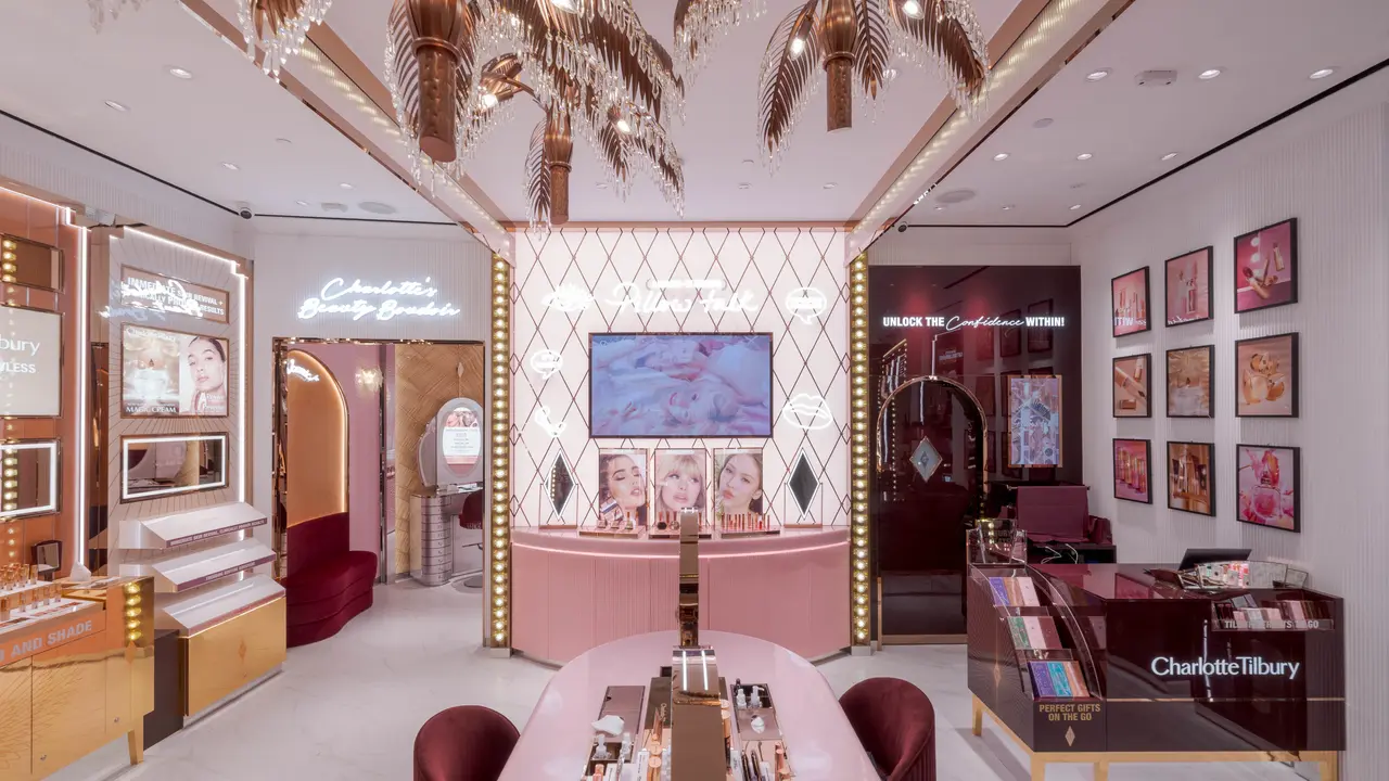 Resmi Dibuka di Jakarta, Charlotte Tilbury Hadirkan Konsep Beauty Wonderland