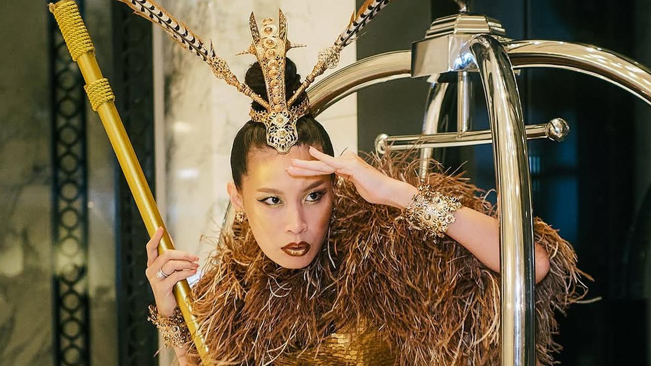 Tampil Totalitas di Ulang Tahun Sahabat, 7 Potret Patricia Gouw Cosplay Jadi Kera Sakit Sun Go Kong
