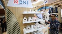 Kementerian BUMN melalui Rumah BUMN membawa 52 UMKM binaan dengan menghadirkan 149 produk unggulan di INACRAFT 2025
