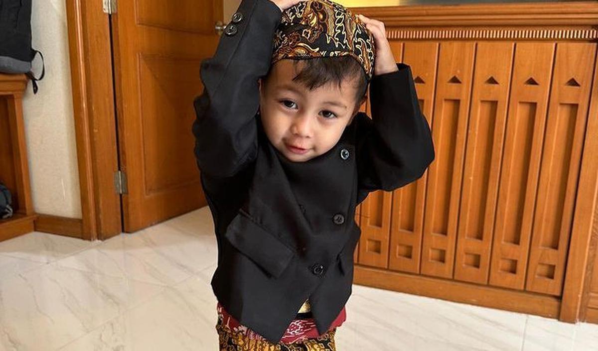 Kiano dan Kenzo langsung banjir pujian. Keduanya dipuji begitu ganteng.