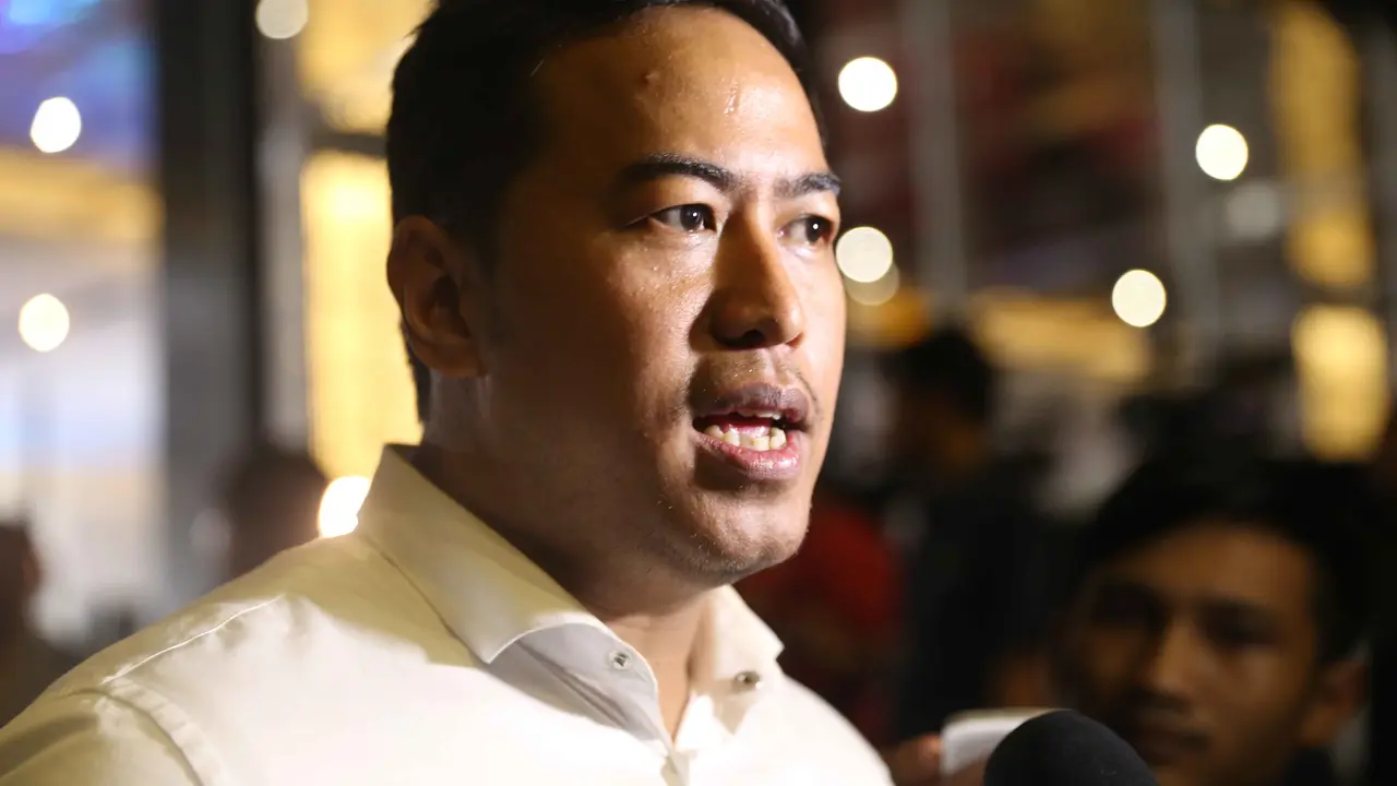 [Bintang] Pandji Pragiwaksono